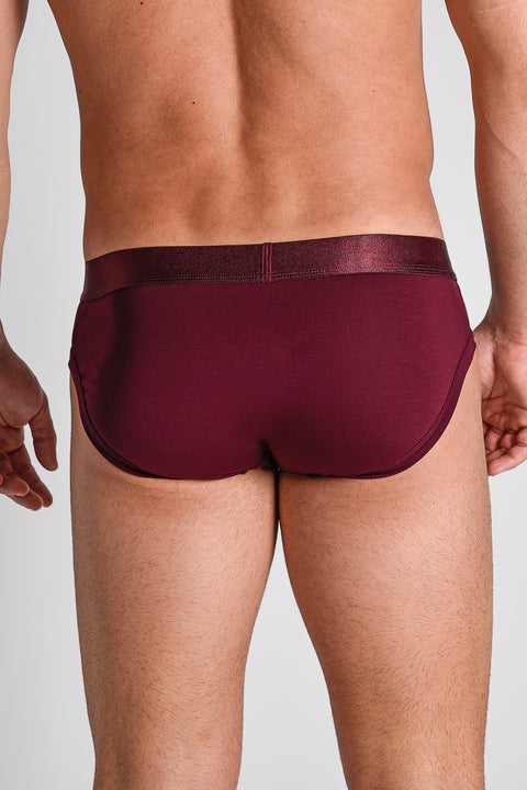 Claret Brief